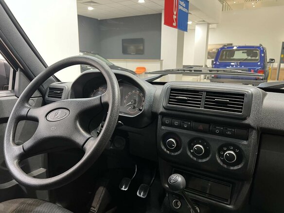 2026 Lada (ВАЗ) Niva Legend I, чёрный, 1185000 рублей - вид 12