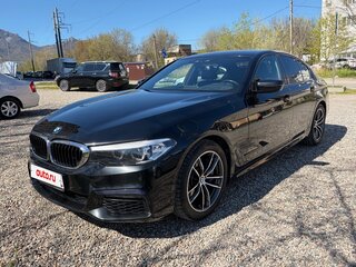 2019 BMW 5 серии 530d xDrive VII (G30/G31/G38), чёрный, 4250000 рублей, вид 1