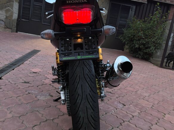 2005 Honda CB 400 Super Four, чёрный, 450000 рублей - вид 4