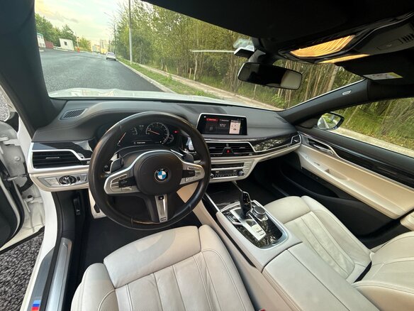 2018 BMW 7 серии 730i VI (G11/G12), белый - вид 9