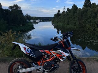 2014 KTM 690 SMC R, белый, 800000 рублей, вид 4
