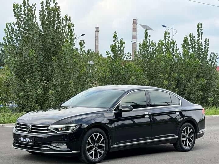 Открыть фотографии: Volkswagen Magotan B8 Рестайлинг