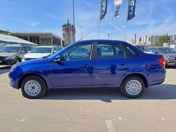 2026 Lada (ВАЗ) Granta I Рестайлинг, синий - вид 2