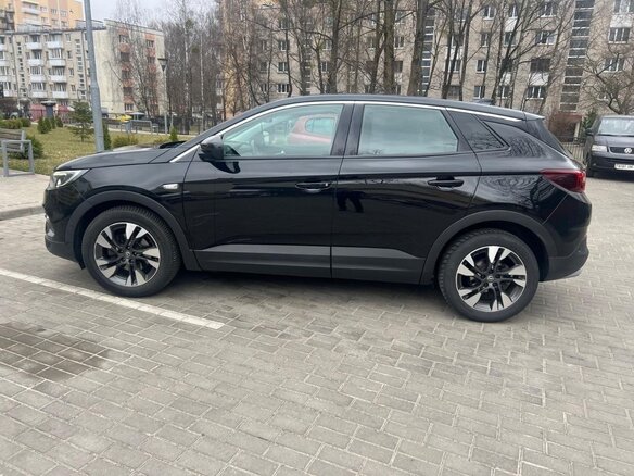 2018 Opel Grandland I (X), чёрный, 1550000 рублей - вид 3