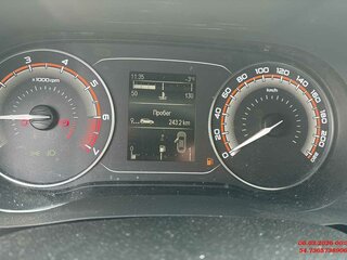2024 Lada (ВАЗ) Vesta I Рестайлинг (NG), белый, 1016500 рублей, вид 5