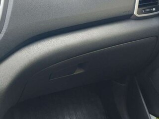 2018 Hyundai Tucson III, белый, 2470000 рублей, вид 3