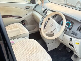 2013 Toyota ISis I Рестайлинг, чёрный, 1270000 рублей, вид 5