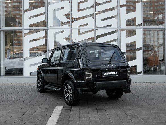 2018 Lada (ВАЗ) 2121 (4x4) Urban I Рестайлинг, чёрный - вид 1