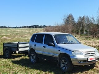 2008 Chevrolet Niva I, серебристый, 350000 рублей, вид 3