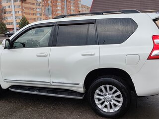 2015 Toyota Land Cruiser Prado 150 Series Рестайлинг 1, белый, 4000000 рублей, вид 3