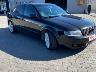 2001 Audi A4 II (B6), чёрный, 550000 рублей, вид 2