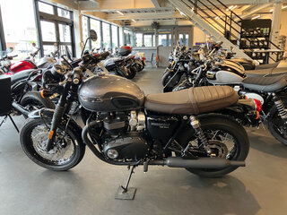 2025 Triumph Bonneville T120, чёрный, 1600000 рублей, вид 2