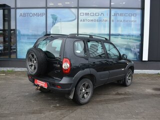 2017 Chevrolet Niva I Рестайлинг, синий, 570000 рублей, вид 5