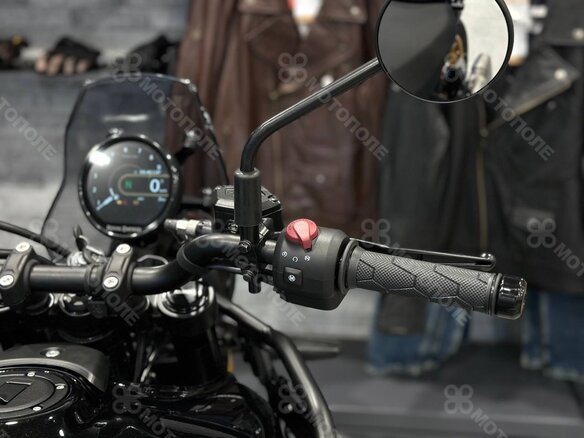 2025 Royal Enfield Himalayan, чёрный, 615000 рублей - вид 9