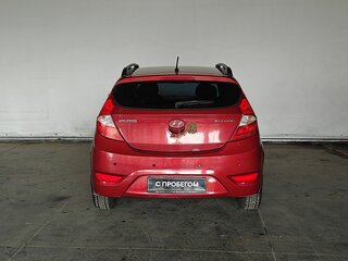 2013 Hyundai Solaris I, красный, 337000 рублей, вид 5