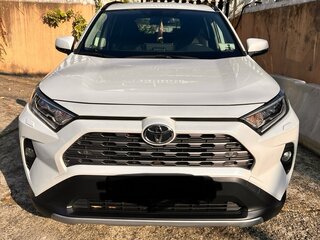 2020 Toyota RAV4 V (XA50), белый, 3500000 рублей, вид 1