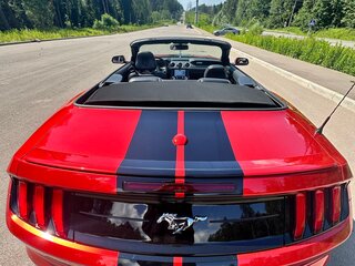 2019 Ford Mustang VI Рестайлинг, красный, 6990000 рублей, вид 3