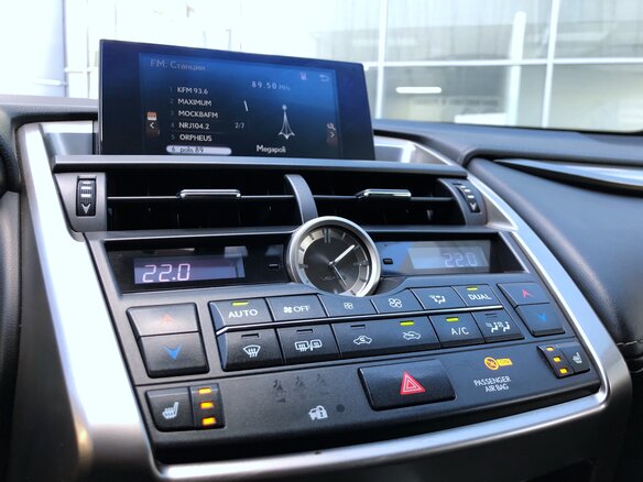 2016 Lexus NX 200 I, коричневый - вид 14