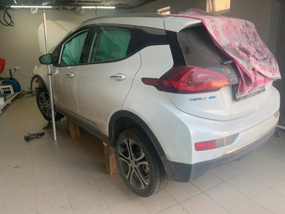 2017 Chevrolet Bolt I, белый
