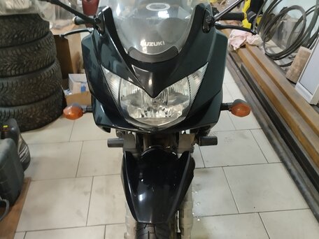 2006 Suzuki Bandit 1200, чёрный, 400000 рублей, вид 2