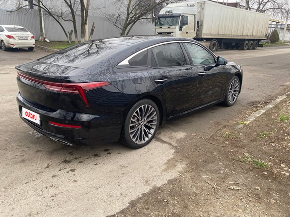 2023 FAW Bestune B70 I, чёрный - вид 3