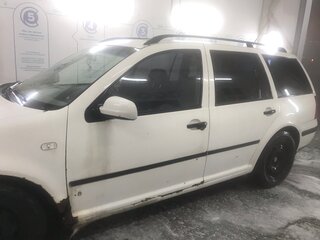 2000 Volkswagen Golf IV, белый, 380000 рублей, вид 3