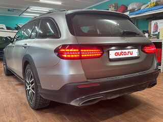2022 Mercedes-Benz E-Класс All-Terrain 220 d V (W213, S213, C238) Рестайлинг, серый, 8000000 рублей, вид 5