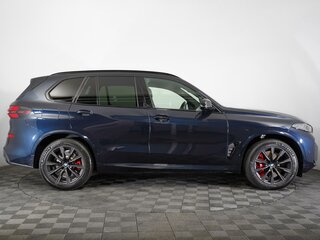 2023 BMW X5 M60i IV (G05/G18) Рестайлинг, чёрный, 14650000 рублей, вид 5