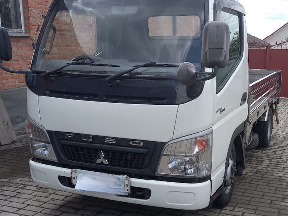 2008 Fuso (Mitsubishi) Canter, белый, 1900000 рублей