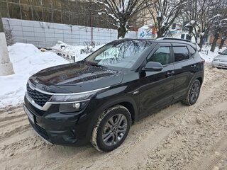 2021 Kia Seltos I, чёрный, 2150000 рублей, вид 1