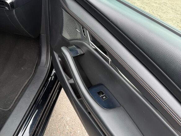 2019 Mazda 3 IV (BP), чёрный, 1790000 рублей - вид 20