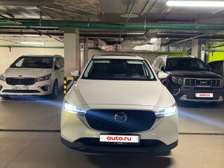 2023 Mazda CX-5 II Рестайлинг, белый, 4330000 рублей, вид 3