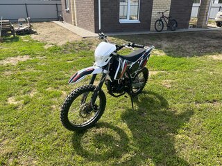 2023 BSE Z1, чёрный, 125000 рублей, вид 2
