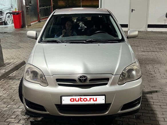 2005 Toyota Corolla IX (E120, E130) Рестайлинг, серебристый - вид 1