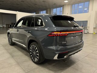 2025 Geely Monjaro (Xingyue L) I Рестайлинг 2 (China Market), серый, 4213000 рублей, вид 3