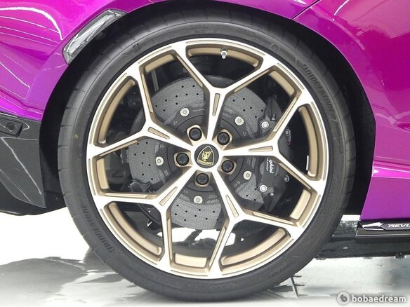 2026 Lamborghini Revuelto, фиолетовый, 70030480 рублей - вид 25