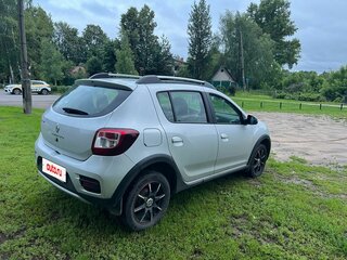 2016 Renault Sandero Stepway II, серебристый, 1000000 рублей, вид 5