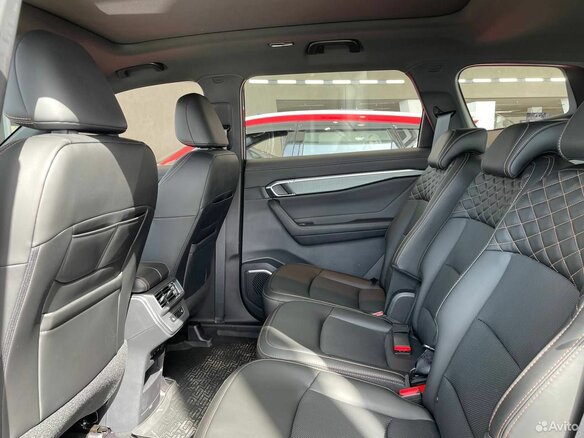 2026 Geely Okavango I Рестайлинг, чёрный, 4085990 рублей - вид 5