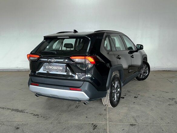 2025 Toyota RAV4 V (XA50), чёрный - вид 5