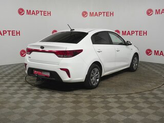 2020 Kia Rio IV, белый, 1362000 рублей, вид 5