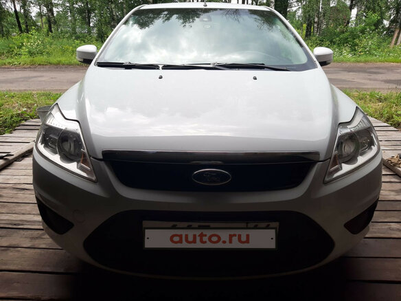 2008 Ford Focus II Рестайлинг, белый - вид 1