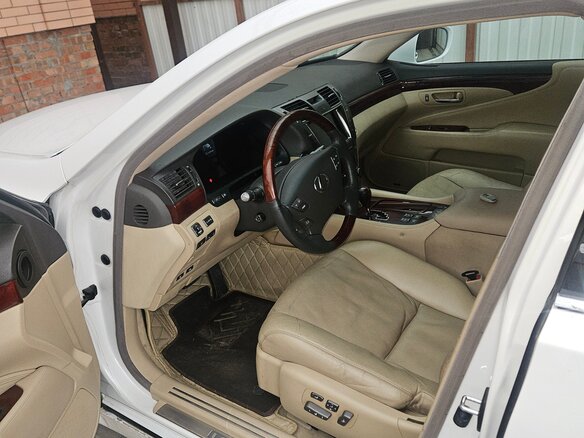 2006 Lexus LS 460 IV, серый, 1230000 рублей - вид 8