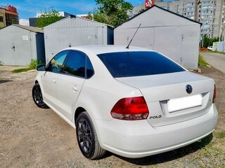 2012 Volkswagen Polo V, белый, 1450000 рублей, вид 3