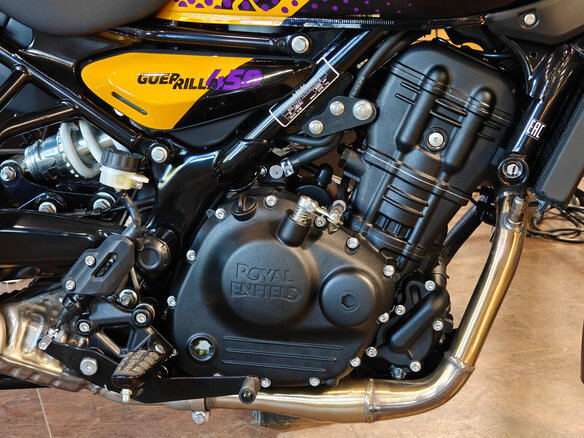 2025 Royal Enfield Guerrilla 450, жёлтый, 559000 рублей - вид 8