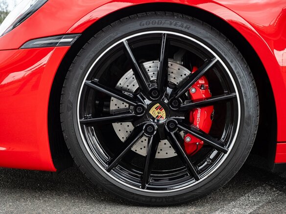 2019 Porsche 911 Carrera 4S VIII (992), красный - вид 21