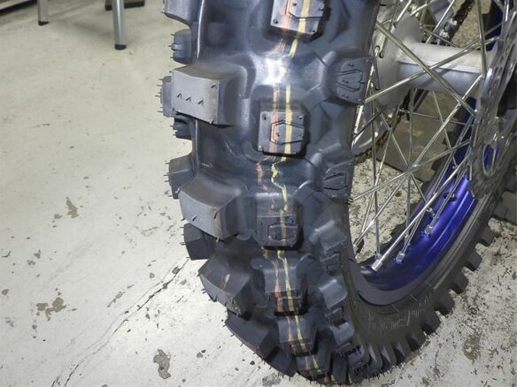 2024 Yamaha YZ450F, синий, 1000000 рублей - вид 9