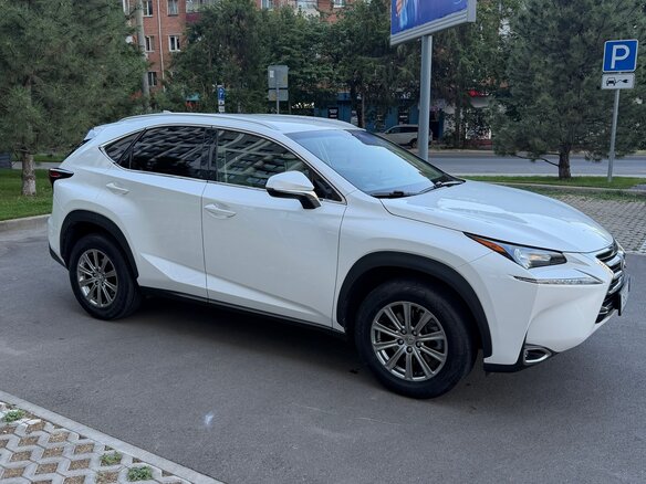 2017 Lexus NX 200t I, белый, 2730000 рублей - вид 12