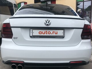 2017 Volkswagen Polo V Рестайлинг, белый, 1300000 рублей, вид 4