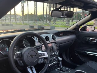 2019 Ford Mustang VI Рестайлинг, красный, 2790000 рублей, вид 3