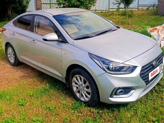 2018 Hyundai Solaris II, серебристый, 1500000 рублей, вид 1